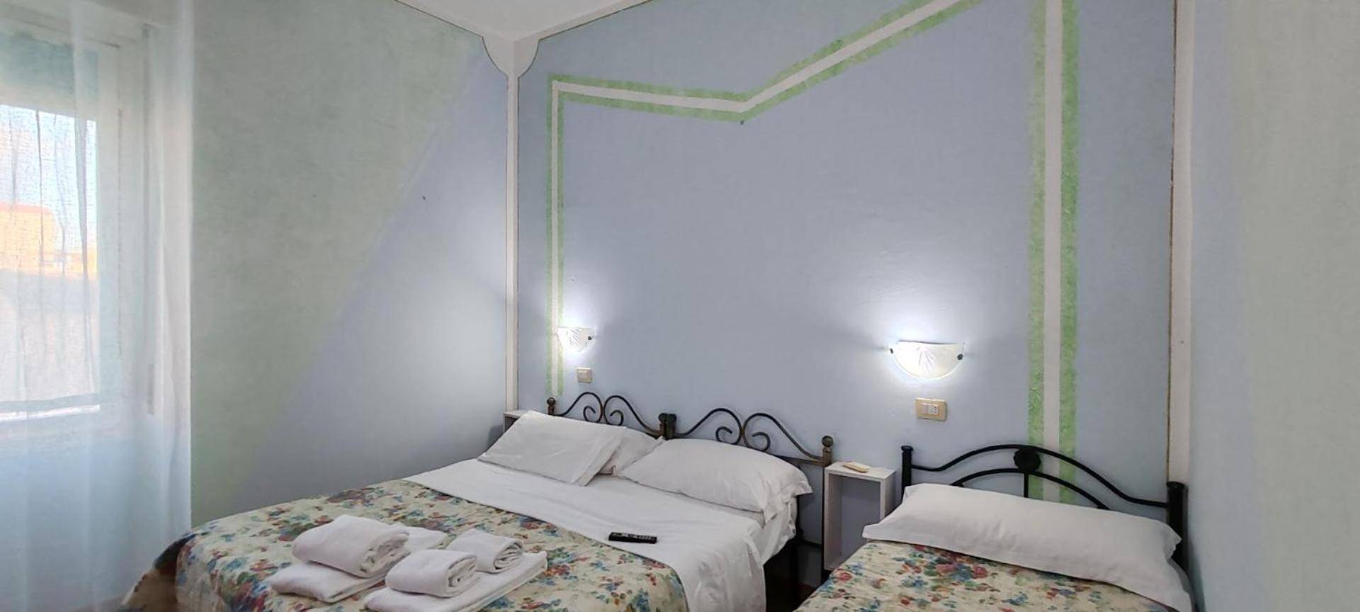 Elisart 2 Bed & Breakfast Алгеро Екстериор снимка